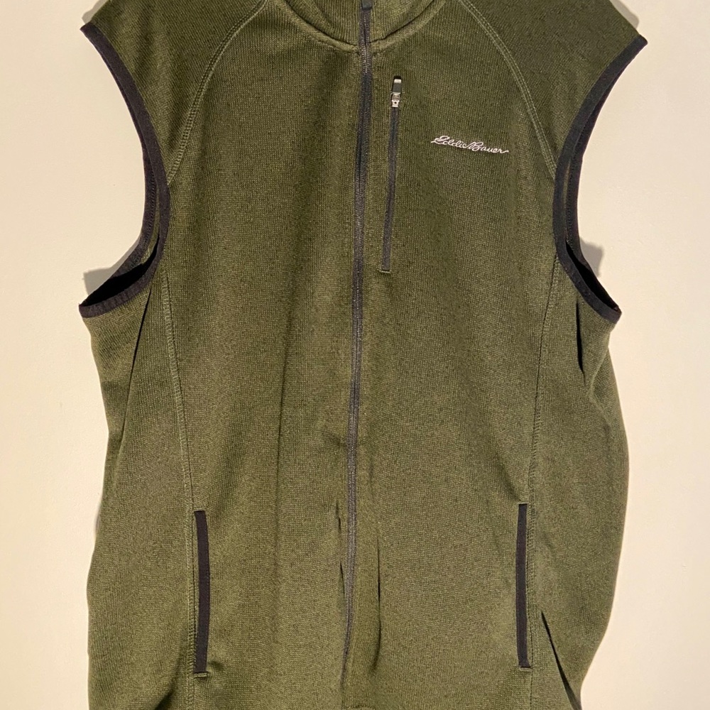 Eddie Bauer men’s green fleece zip up
